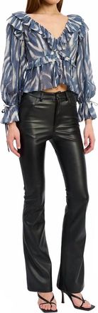 En Saison Cypress Peplum Top In Slate Ivory