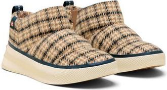 Sorel Out N About IV Mini Puffy Boot in Tawny Buff/Night Shadow at Nordstrom, Size 10.5