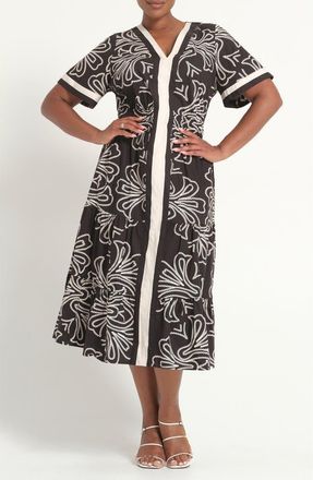 Estelle Lune Print Midi Dress in Black/milk at Nordstrom, Size 16W