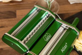 Marcato Atlas+ Pasta Machine with Cutter, Hand Crank, and Instructions, Made in Italy