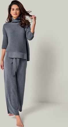 You Look Perfect LOUNGEWEAR SET - Pullover Bailey & Pants Bailey