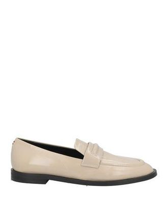 Halmanera Loafers