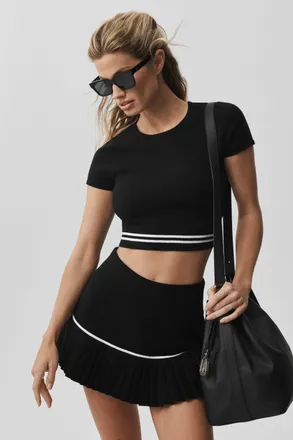 Alo | Scholar Knit My Serve Short Sleeve Top in Black/White, Size: Medium