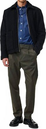 Nn.07 Relaxed Fit Tapered Leg Trousers In Dark Army