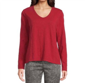 Elliott Lauren Long Sleeve V-Neck Knit Top In Garnet