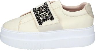 Stokton Sneakers, female, Beige, Size: 7 US Canvas Womens Sneakers Stylish Shoes