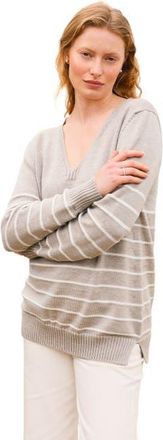 Celtic & Co. Merino V-Neck Sweater in Oatmeal Ecru Stripe at Nordstrom, Size X-Small