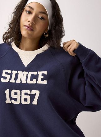 Twik Womens Contrasting collar and embroidery fleece sweater