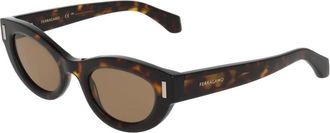Ferragamo Gedurfde Cat-Eye Zonnebril - Dames - Zonnebrillen - Bruin - 49 MM - Accessoires