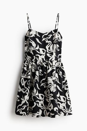 H&M Baumwollkleid mit ausgestelltem Jupe - Schwarz/Gebl&uuml;mt