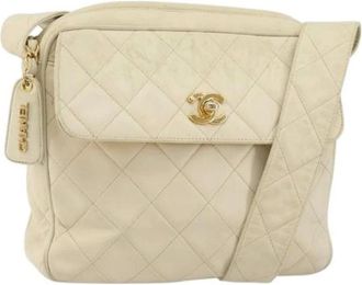 Chanel Pre-owned Cross Body Bags, female, White, Size: ONE SIZE Pre-owned Vintage Cross Body Bag