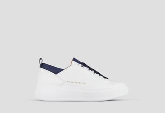 Alexander Smith Wembley Man in smooth white leather and blue details