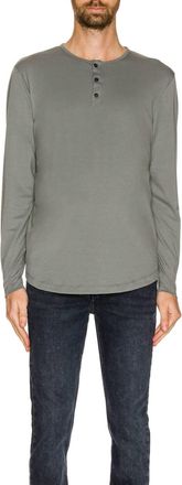 Cuts Long Sleeve Henley Curve Top In Sage