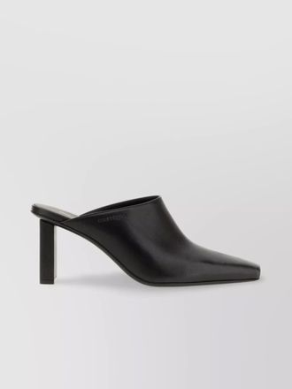 Courr&egrave;ges leather mules