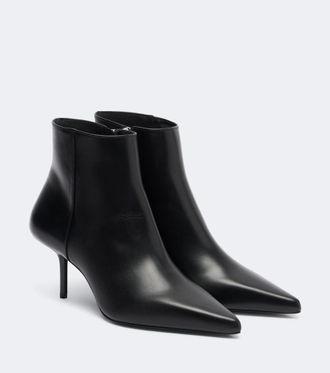Max Mara Leather ankle boots
