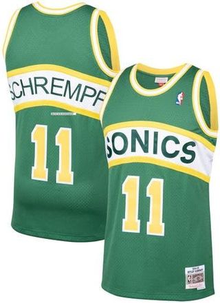 Mitchell & Ness Mens Mitchell & Ness Detlef Schrempf Green Seattle SuperSonics 1994/95 Hardwood Classics Swingman Jersey at Nordstrom, Size Small