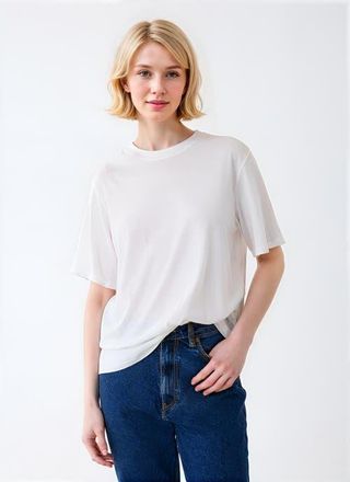 Majestic Filatures Soft Touch Short Sleeve Relaxed Fit T-Shirt in Blanc at Nordstrom, Size 2