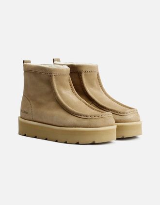 Clarks Womens Clarks Originals Meare Rooey Suede Womens Maple Boots - Cream - Size: UK 6 / eu 39.5 / us 8.5