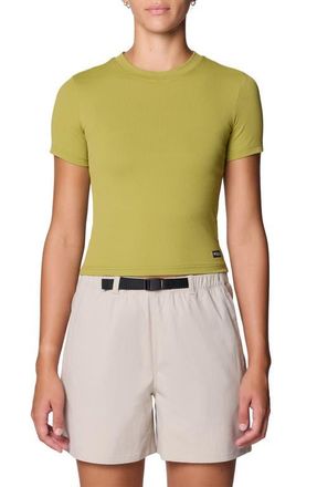 Mountain Hardwear Peak Knit Short Sleeve Tee in Bright Fatigue at Nordstrom, Size X-Small