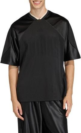 adidas Stadium Graphic Mesh T-Shirt in Black/Off White at Nordstrom Rack, Size Xx-Large