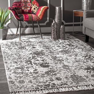 nuLOOM Vintage Ezra Fringe Area Rug