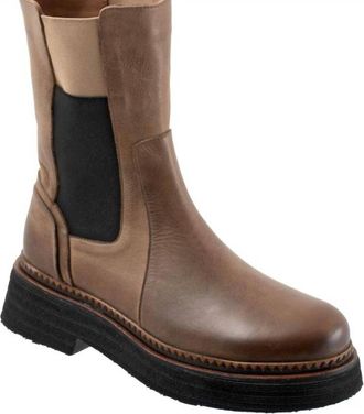 Bueno Womens Gizelle Boot In Taupe