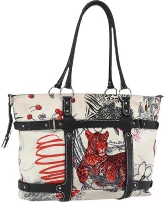 Ferragamo Pre-owned Tote Bags, female, White, Size: ONE SIZE Pre-owned Tote Bag