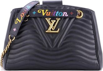 Louis Vuitton New Wave Chain Tote Quilted Leather shoulder bag - Zwart