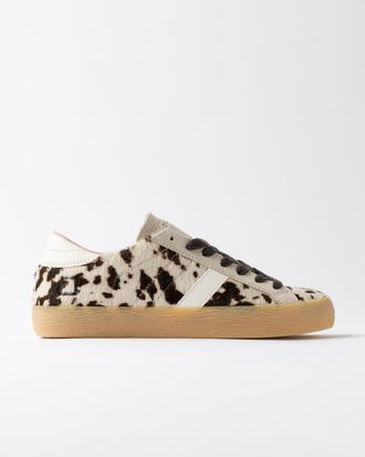D.A.T.E. hill low pony cow