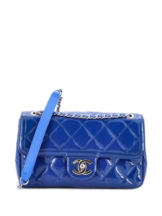 Chanel Coco Shine Flap Bag Quilted Patent Small shoulder bag - women - Patent Leather - One Size - Blue
