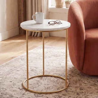 Maisons du monde Mesa auxiliar de m&aacute;rmol y acero dorado mate