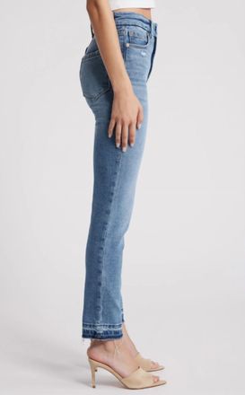 Good American Good Classic Slim In Indigo662