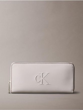 Calvin Klein Womens Sculpted Impression Zip Wallet - Grey