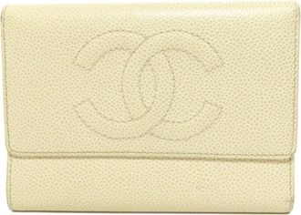 Chanel Cream Leather Wallet (Bi-Fold) (Pre-Owned)