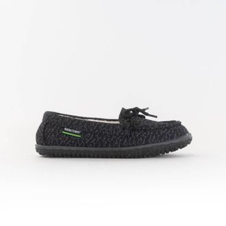 Minnetonka Womens Eco Oak Loafer In Black