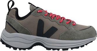 Veja FOOTWEAR - Trainers sur YOOX.COM