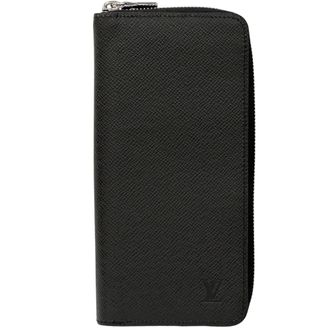 Louis Vuitton Black Noir Taiga Leather (Pre-Owned)