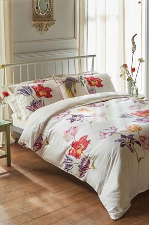 Sanderson Tulipomania Cotton Duvet Cover Set in Red | Size: Super King