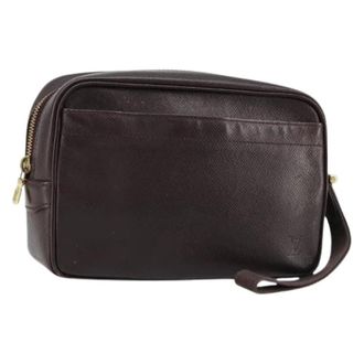 Louis Vuitton Pre-owned Clutches, female, Brown, Size: ONE SIZE Pre-owned Taiga Clutch Bag