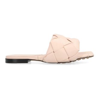 Bottega Veneta Geweven Leren Platte Sandalen - Dames - Sandalen - Roze - 39 EU - Leer - Schoenen