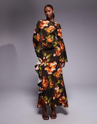 Asos Vestito lungo a maniche lunghe con stampa a fiori su base scura e gonna con volant-Multicolore