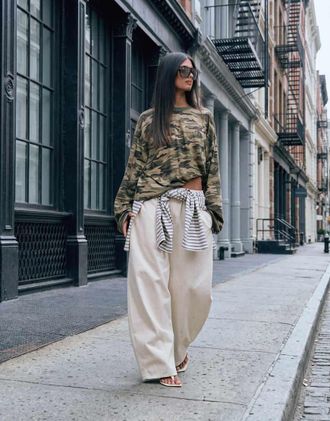 Lioness pantaloni bombati affusolati color crema con nodo sul davanti Out Of Office-Neutro