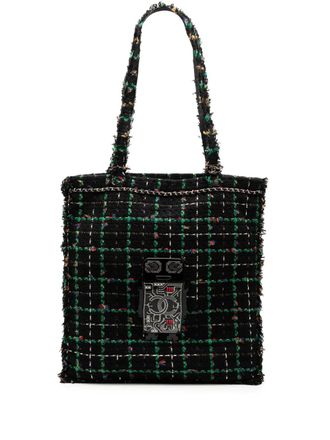 Chanel 2016-2017 Large Tweed Resin Embellished Robot Shopping tote bag - Zwart