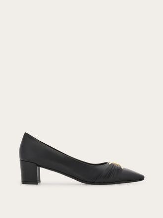 Ferragamo Donna Pump ornamento Gancini Nero Taglia 35.5