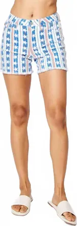 Judy Blue Usa Fray Hem Shorts In Blue Star