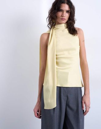 Topshop Top in raso color latticello con dettaglio foulard-Giallo