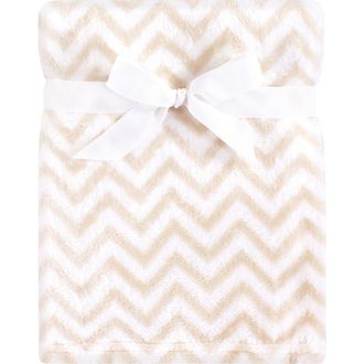 Hudson Baby Luxurious Unisex Comfort Blanket with Silky Plush and Coral Fleece Textures in Tan Chevron at Nordstrom