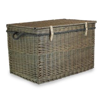 Red Hamper Wicker Large Antique Wash Storage Basket in Brown