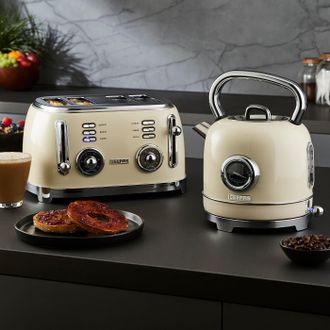 Geepas Retrovive 1.8L Electric Kettle & Toaster Set Twin Pack in Cream