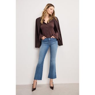 Good American Womens Soft Tech Good Kick Flare Jeans | Indigo, Size 16 Plus | Good American by Khlo&Egrave; Kardashian